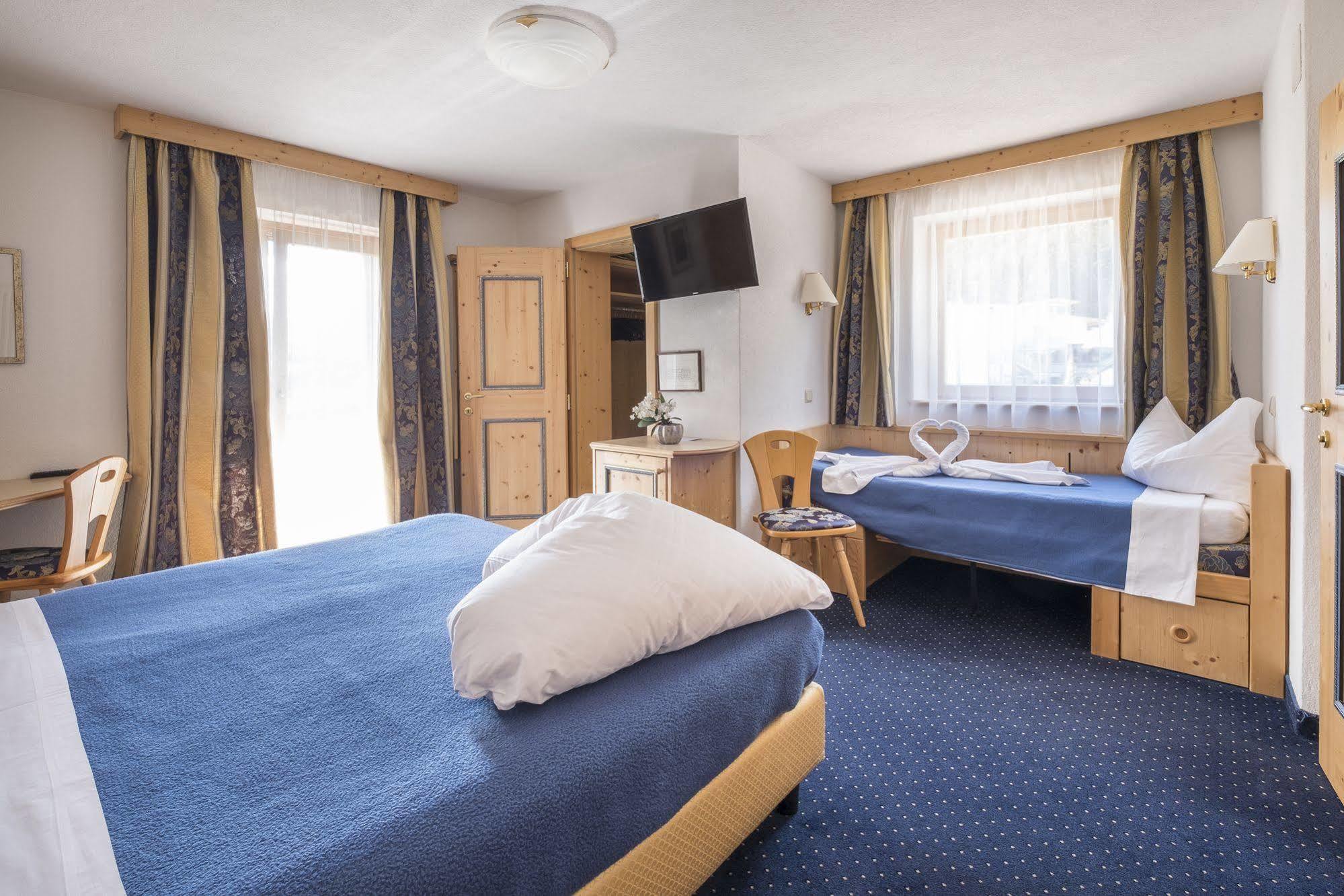Hotel Serena Бадия Экстерьер фото